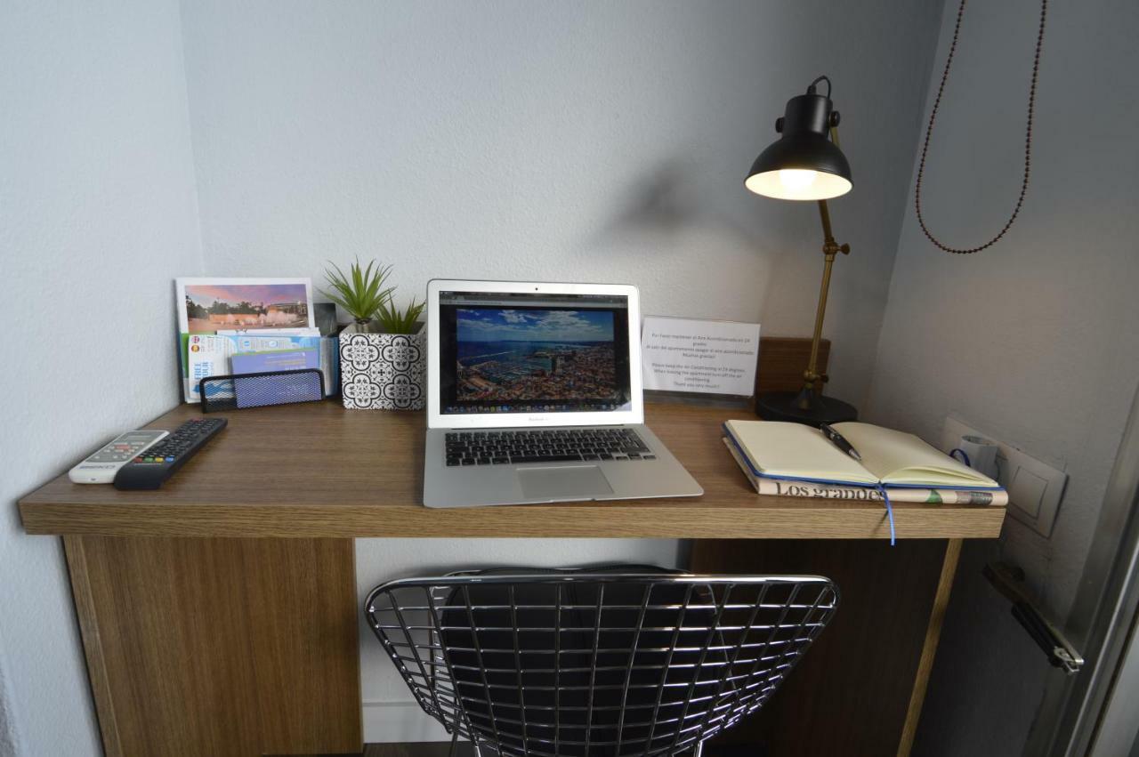 Lukentum Suites Alicante Bagian luar foto