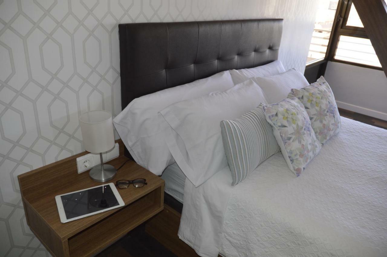Lukentum Suites Alicante Bagian luar foto