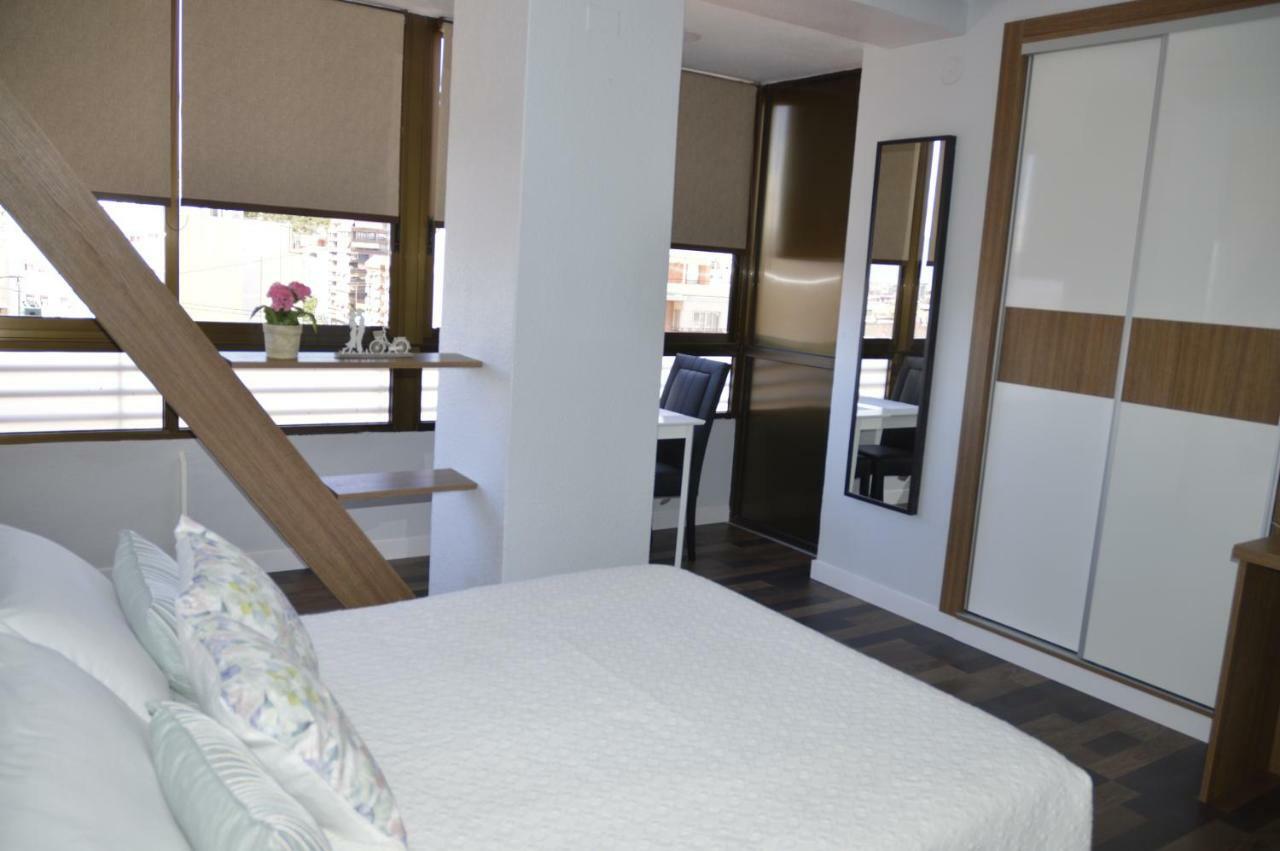 Lukentum Suites Alicante Bagian luar foto